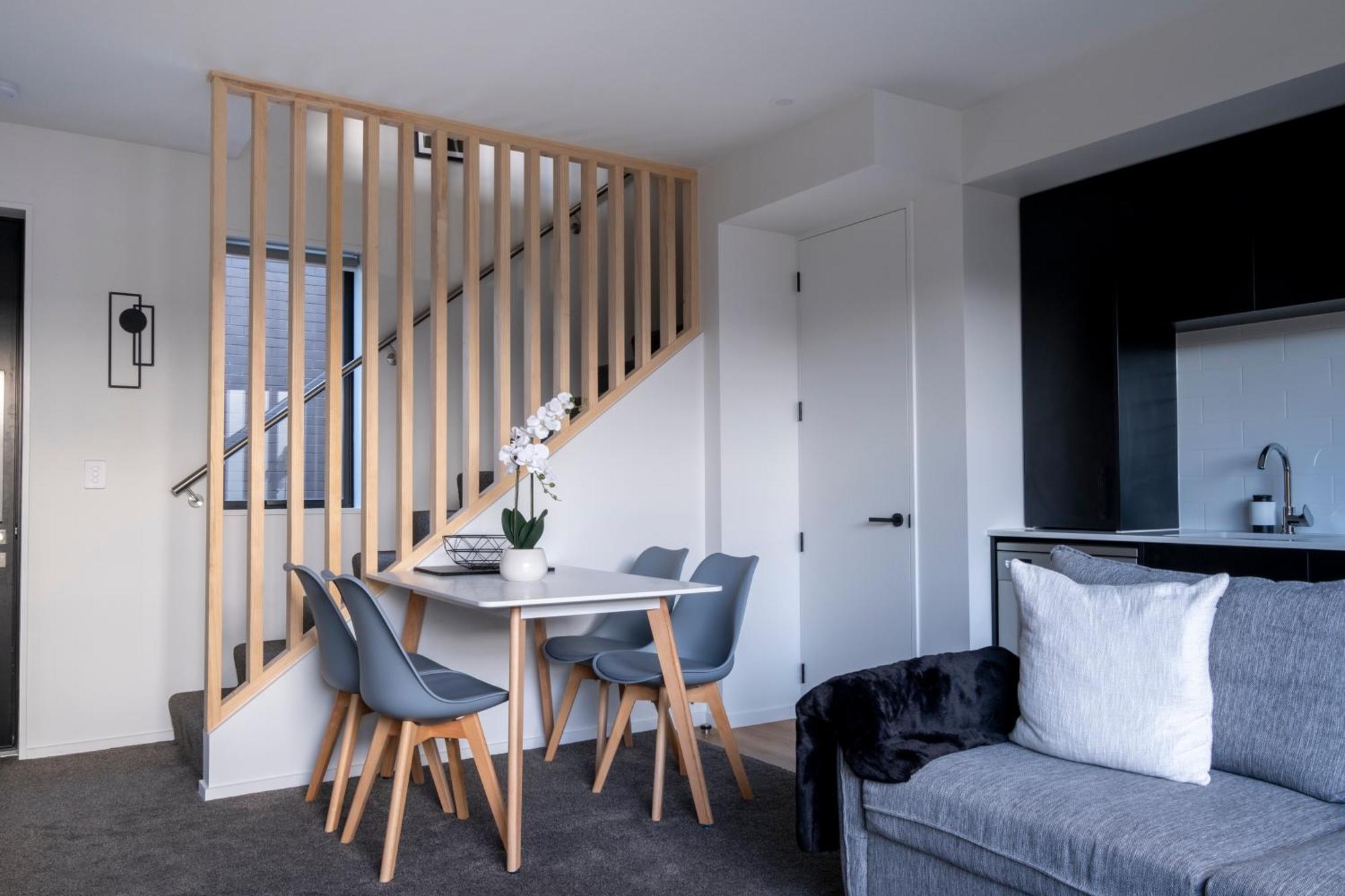 Luxury 2 Bed Townhome In Cbd Christchurch Exterior foto